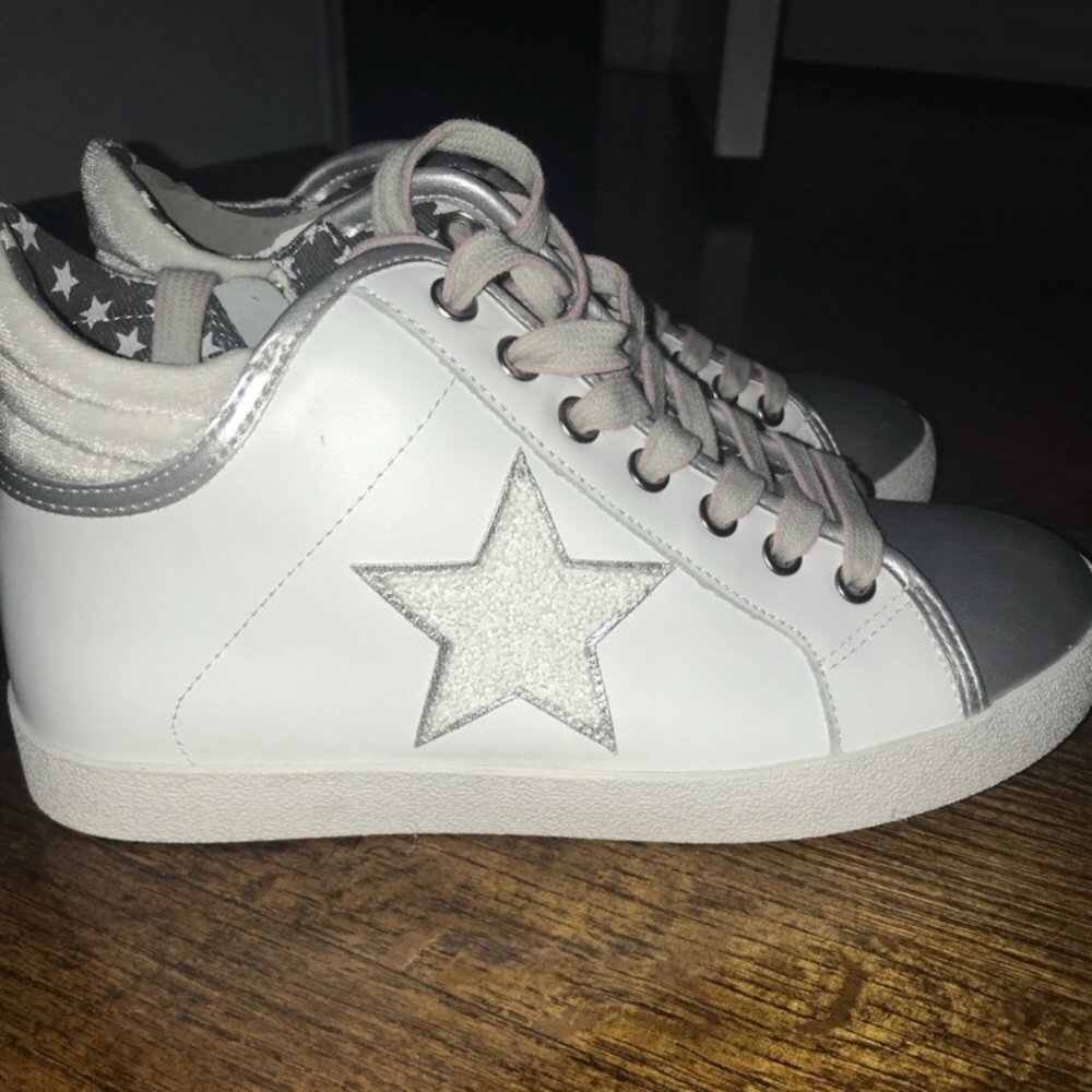 Steve Madden Star sneakers